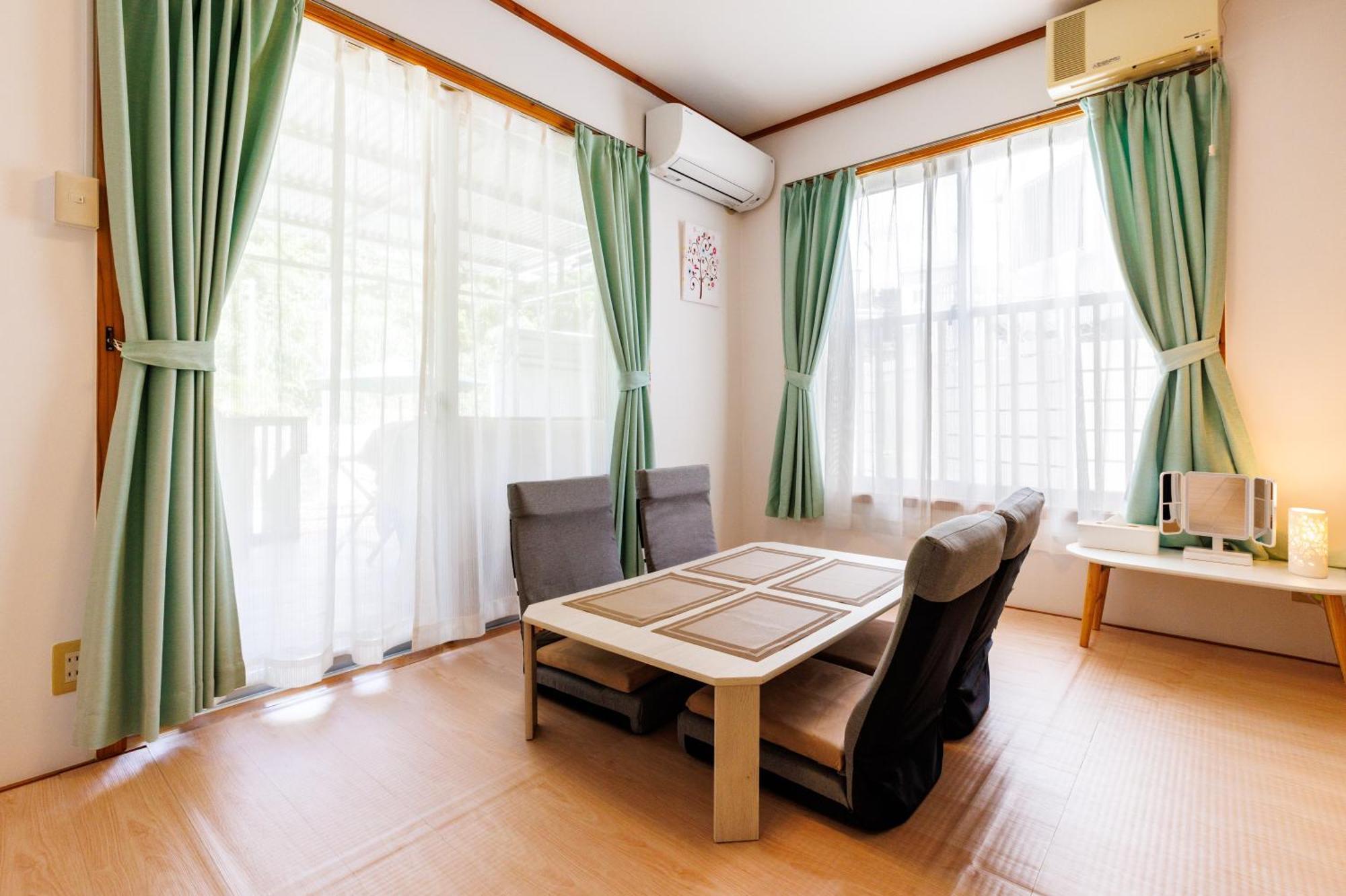 新規オープン サウナ Bbq ジャグジー付き 最大7名 無料駐車場4台 ビーチまで車で5分 Sky House Uruma Exterior foto